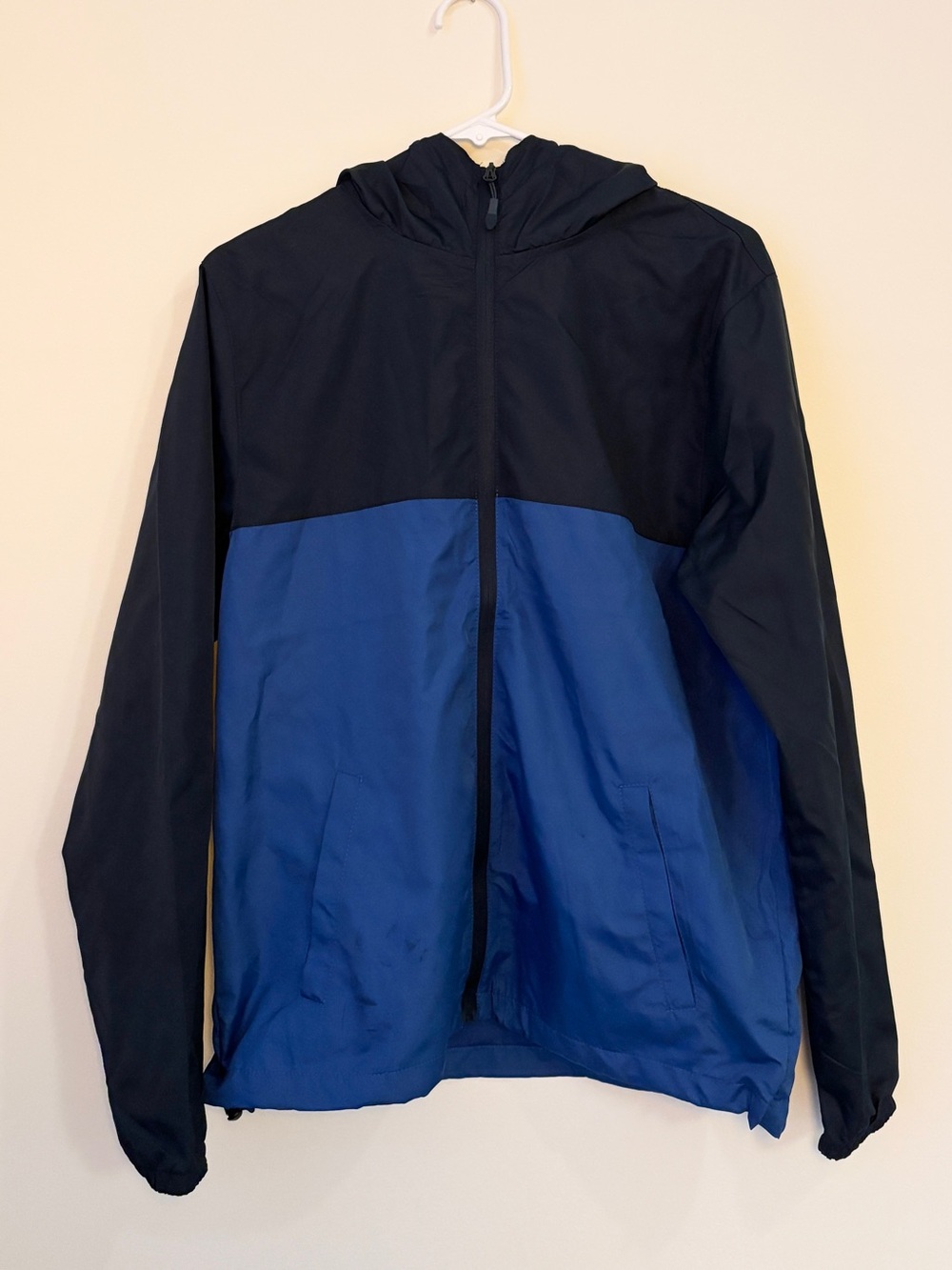 Men's Two-Tone Hooded Windbreaker Jacket - Navy & Royal Blue